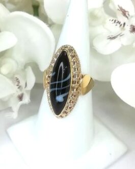Prsten korpa sa crnim kamenom